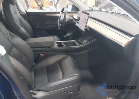 2023 Tesla Model Y Awd/Long Range Dual Motor All-Wheel Drive из США, поврежденный, VIN 7SAYGDEE1PA186220